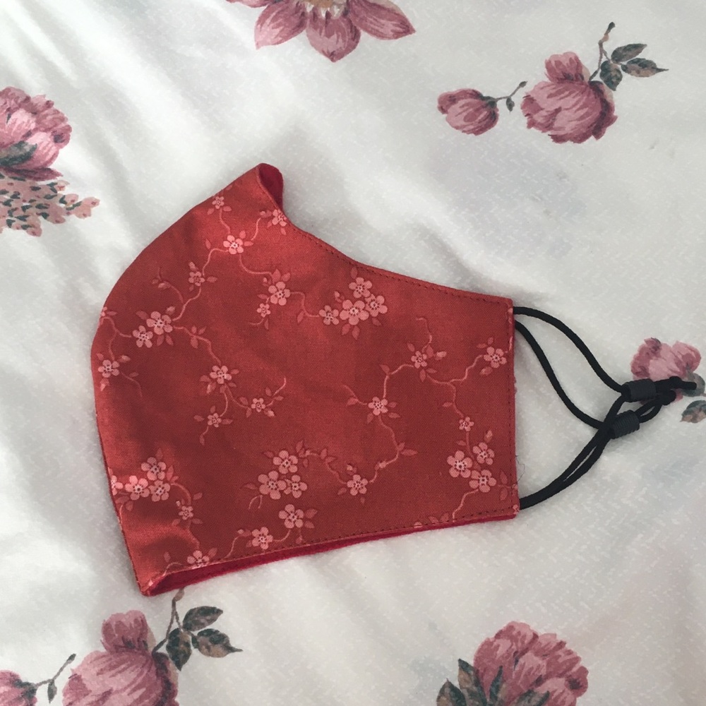 CHERRY blossom adjustable face mask (NEW!) - Picture 3 of 6